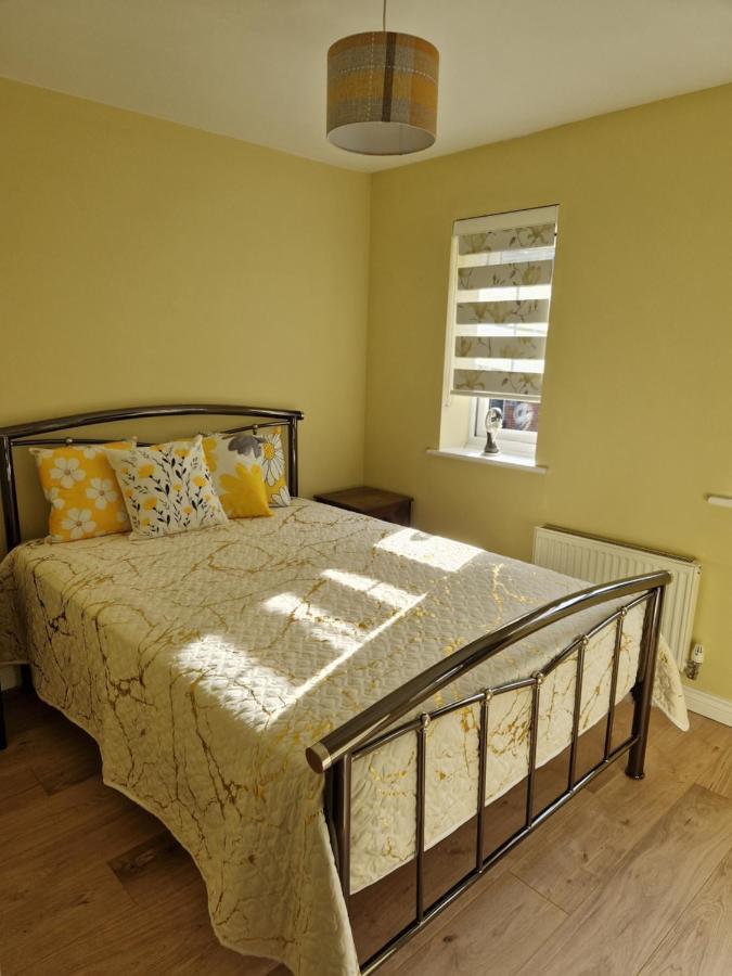 Private Room Manchester Bagian luar foto